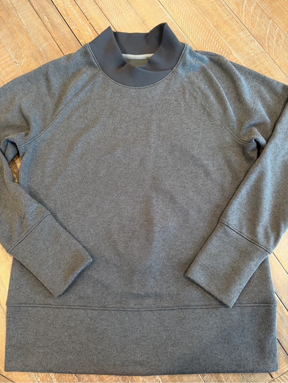 Under Armour Storm ColdGear Funnel Neck Pullover Women’s Medium Grey